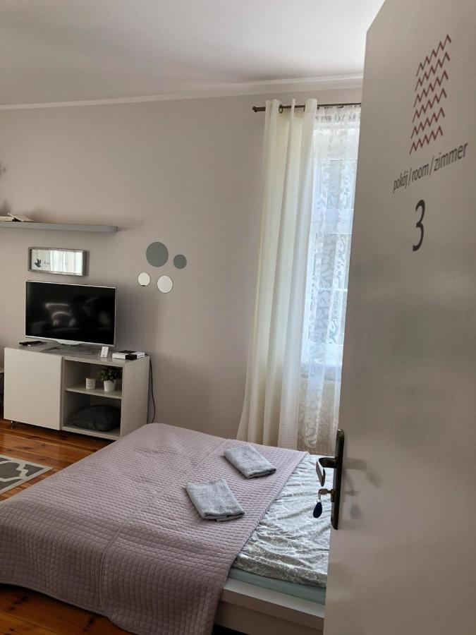 Bankowa 8 Guest Rooms Ζιελόνα Γκόρα Εξωτερικό φωτογραφία